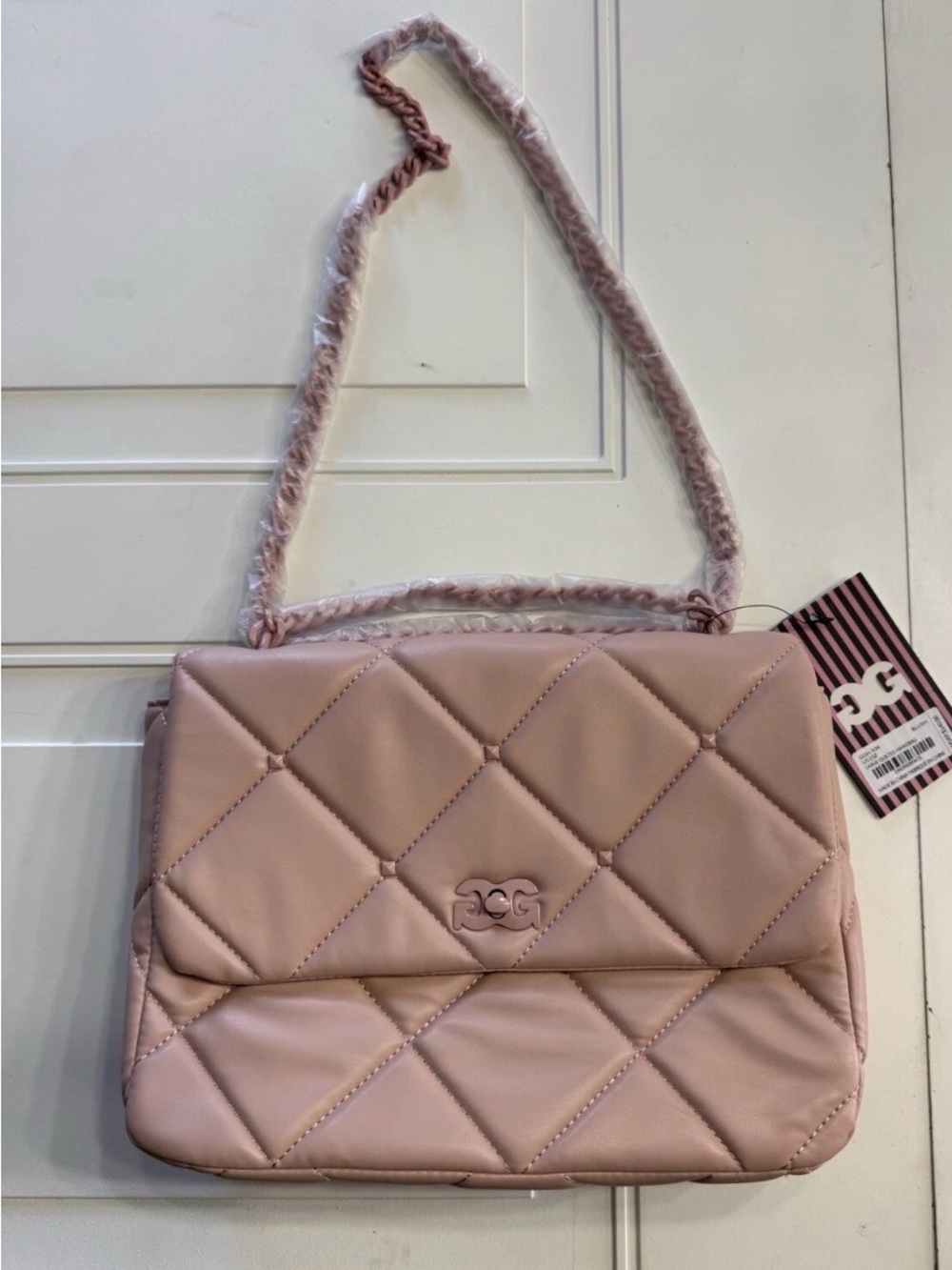 Gilda Paris Quilted Shoulder Bag in Dusty Pink with Chain Strap